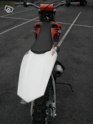 Image attachée