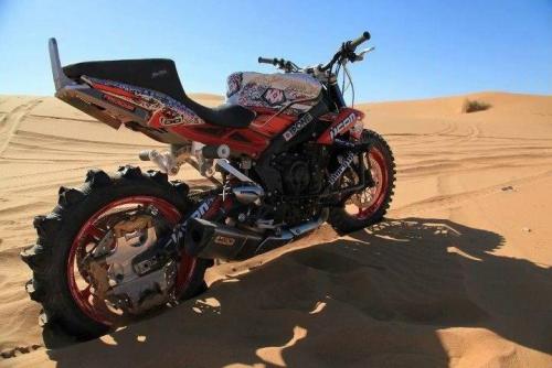 Image attach&eacute;e